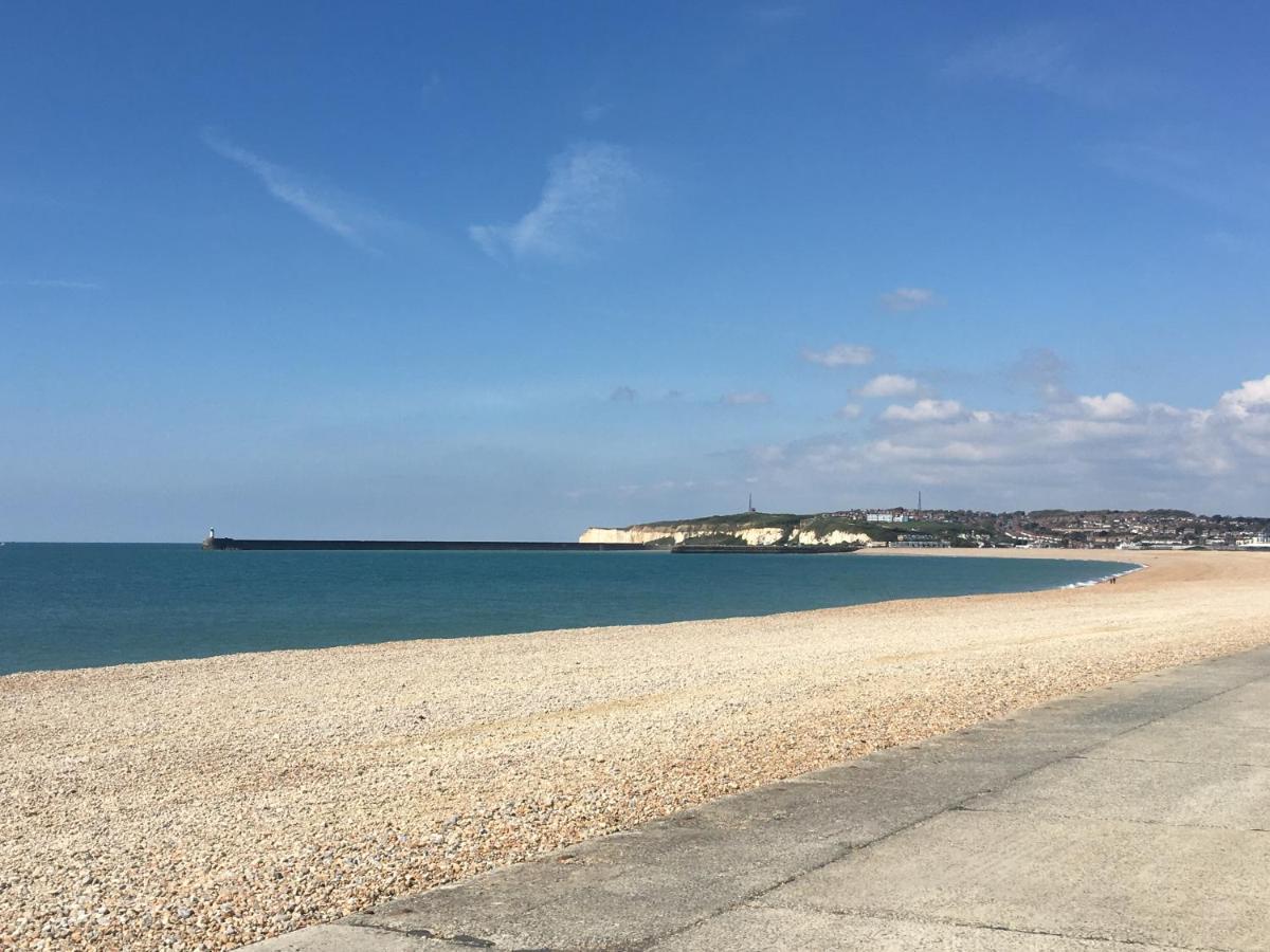 Ab Fab Rooms Seaford Exterior photo